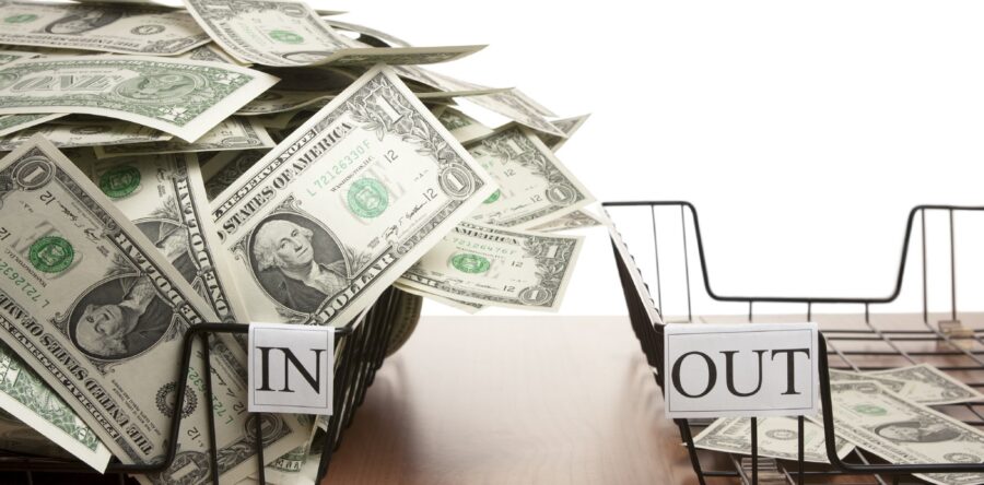 How-to-Improve-Your-Business-Cash-Flow-RMP-Capital-900×444